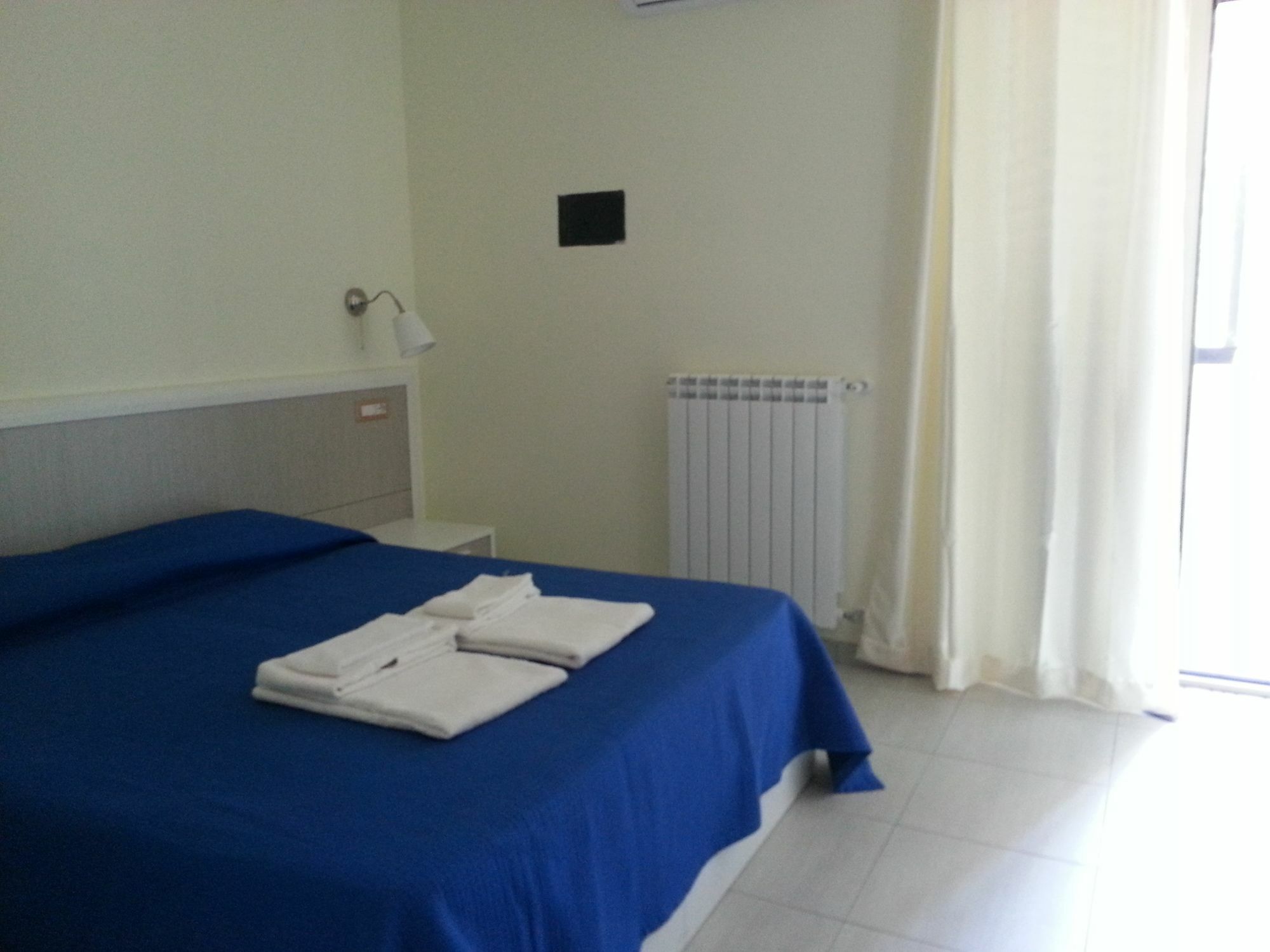 Il Girasole Formia Guesthouse Rooms Exterior photo